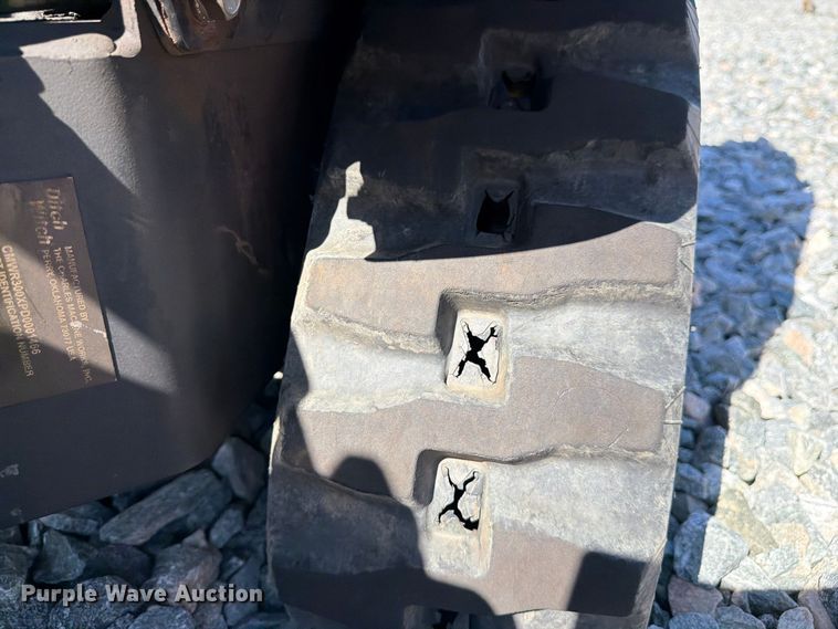 image for item YA5444 2013 Ditch Witch R30 cable plow