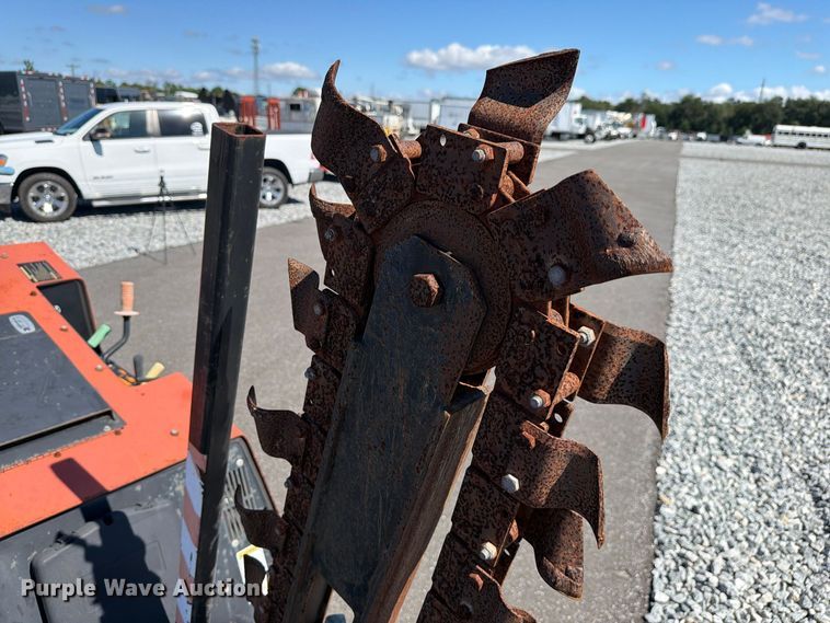 image for item YA5445 2015 Ditch Witch 410SX trencher