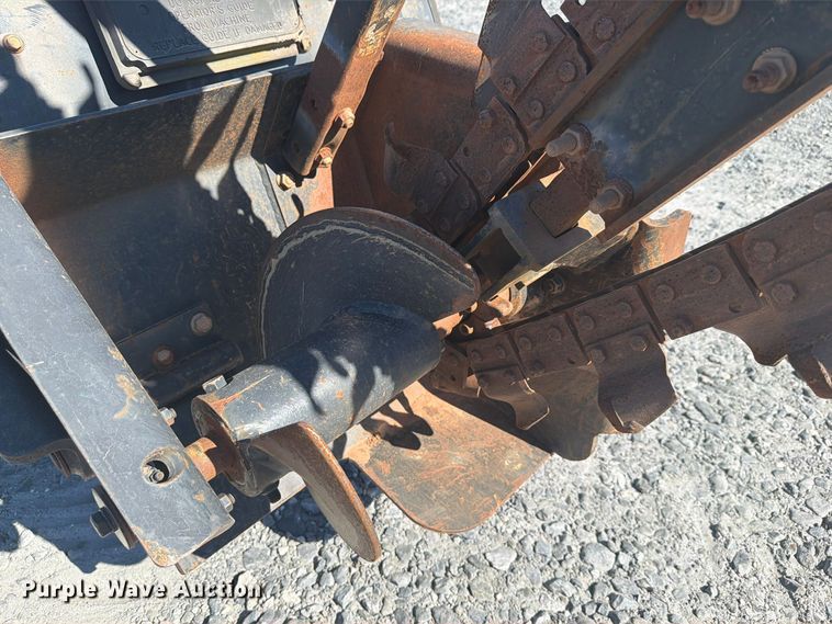 image for item YA5446 2015 Ditch Witch 410SX trencher