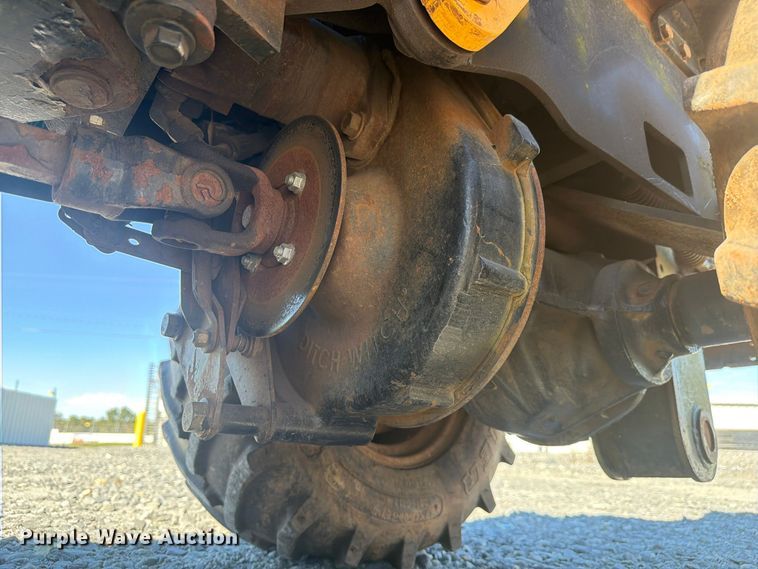 image for item YA5446 2015 Ditch Witch 410SX trencher