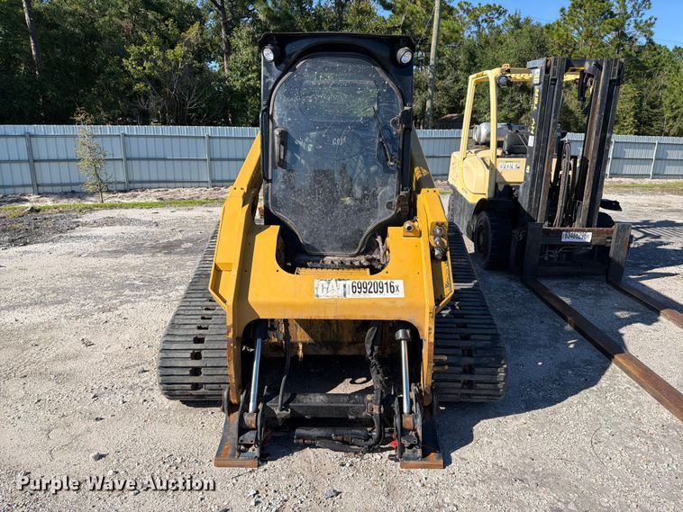 image for item YA5531 2019 Caterpillar 289D tracked skid steer loader