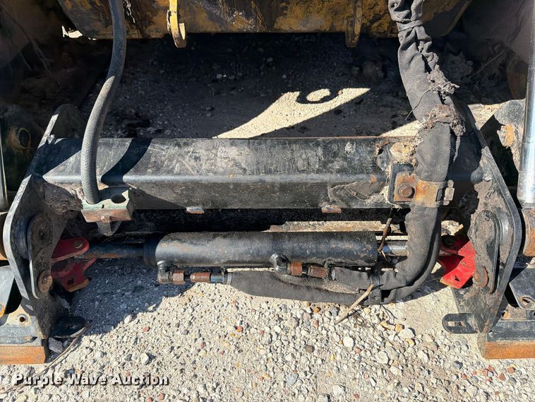 image for item YA5531 2019 Caterpillar 289D tracked skid steer loader