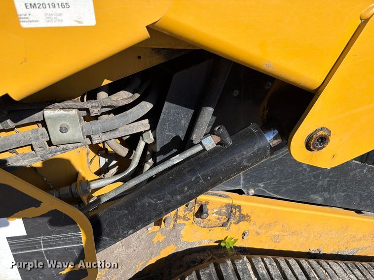 image for item YA5531 2019 Caterpillar 289D tracked skid steer loader