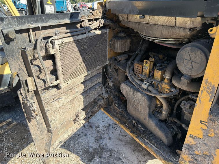 image for item YA5531 2019 Caterpillar 289D tracked skid steer loader
