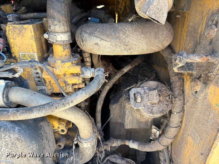 image for item YA5531 2019 Caterpillar 289D tracked skid steer loader