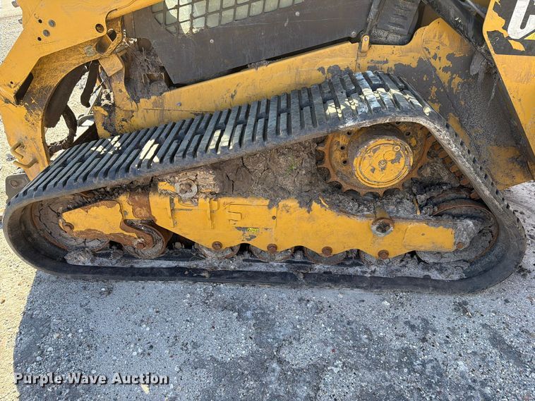image for item YA5531 2019 Caterpillar 289D tracked skid steer loader