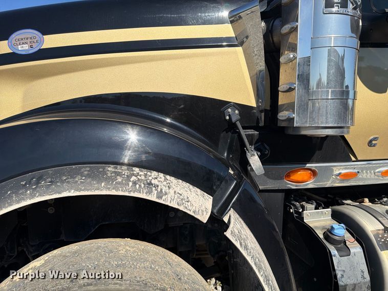 image for item YA5537 2025 International HX520 dump truck