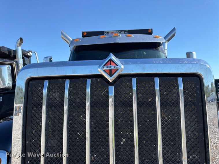 image for item YA5537 2025 International HX520 dump truck