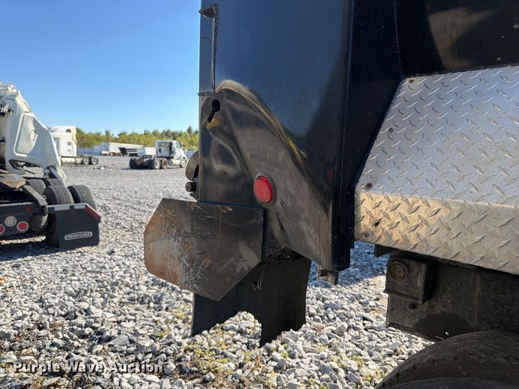 image for item YA5537 2025 International HX520 dump truck
