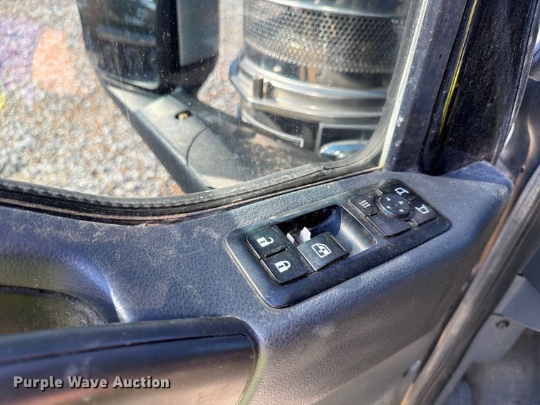 image for item YA5537 2025 International HX520 dump truck