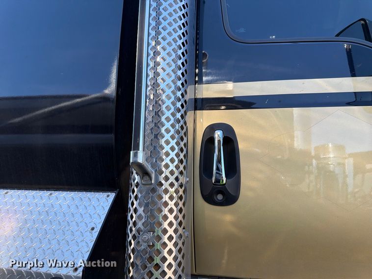 image for item YA5537 2025 International HX520 dump truck