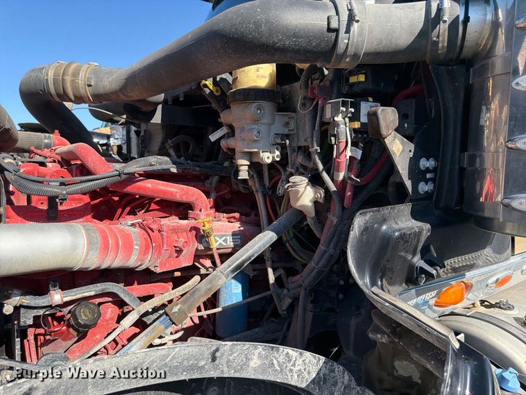 image for item YA5537 2025 International HX520 dump truck