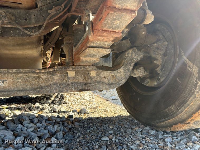 image for item YA5537 2025 International HX520 dump truck