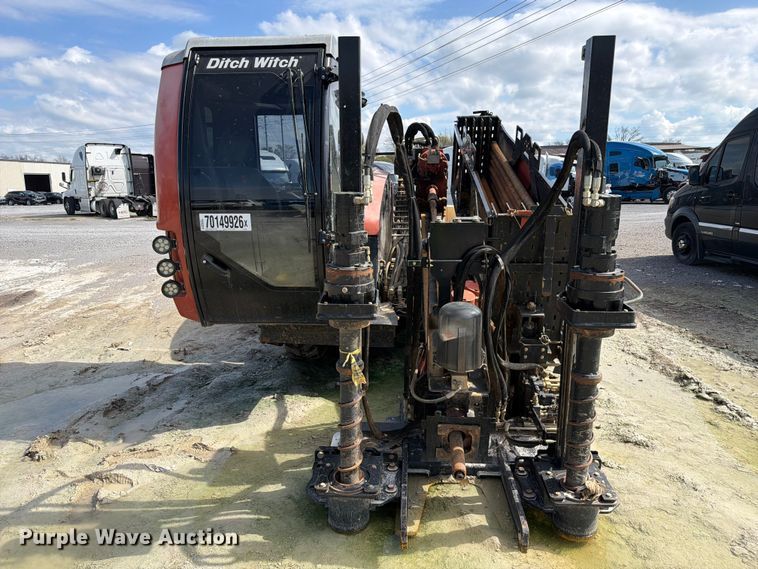 image for item YA5551 2024 Ditch Witch AT32 directional boring unit