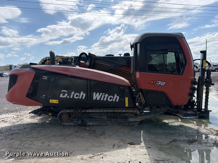 image for item YA5551 2024 Ditch Witch AT32 directional boring unit