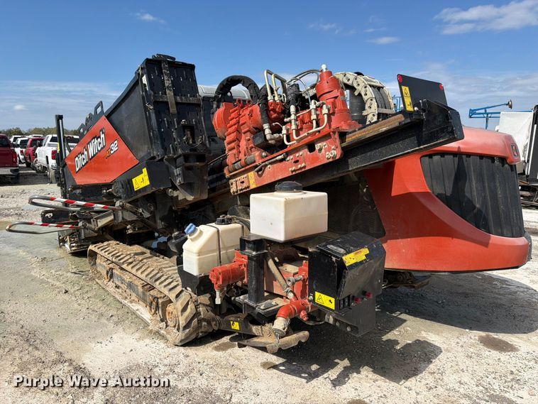 image for item YA5551 2024 Ditch Witch AT32 directional boring unit