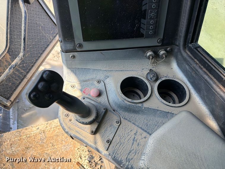 image for item YA5551 2024 Ditch Witch AT32 directional boring unit