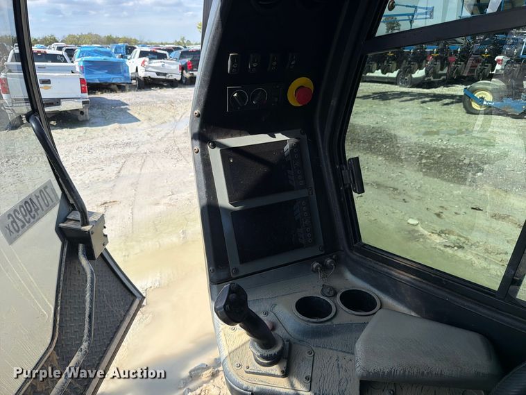 image for item YA5551 2024 Ditch Witch AT32 directional boring unit