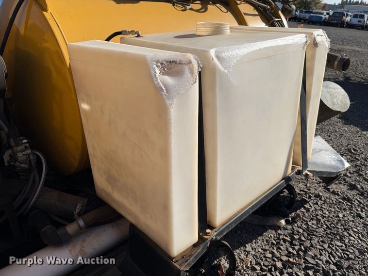 image for item YA5689 2021 Vermeer VX50-500 vacuum excavator