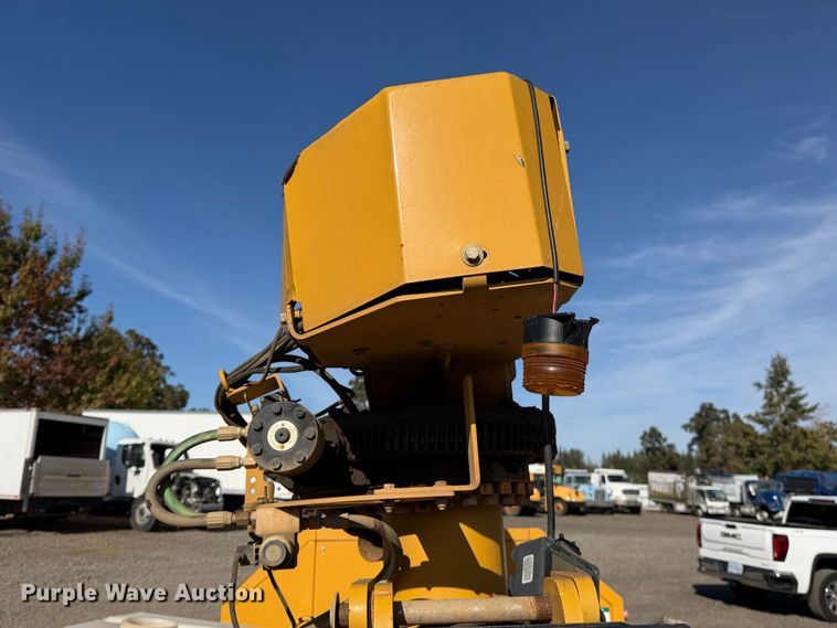image for item YA5689 2021 Vermeer VX50-500 vacuum excavator