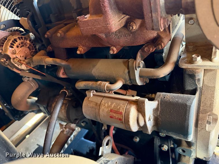 image for item YA5689 2021 Vermeer VX50-500 vacuum excavator