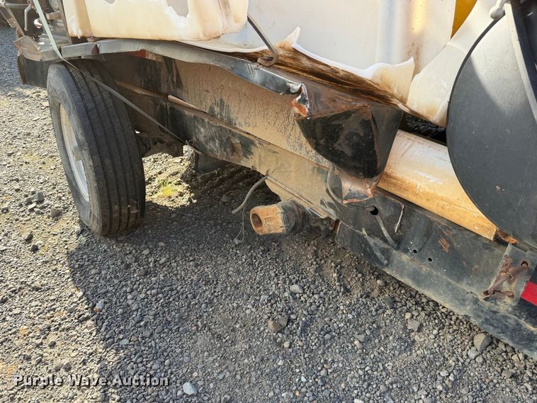image for item YA5689 2021 Vermeer VX50-500 vacuum excavator