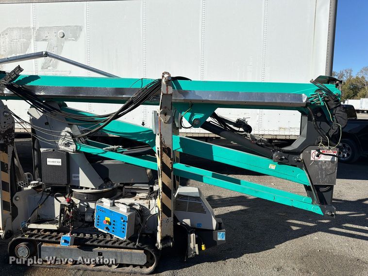 image for item YA5729 2019 IMER IMR 19 tracked boom lift