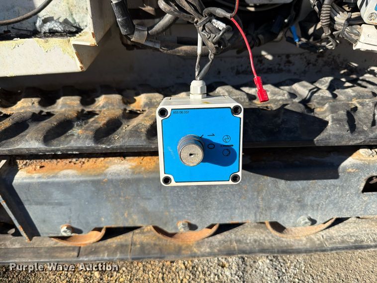 image for item YA5729 2019 IMER IMR 19 tracked boom lift