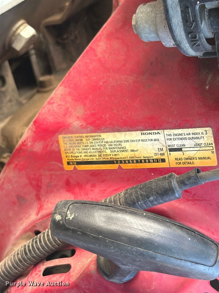image for item YA5729 2019 IMER IMR 19 tracked boom lift