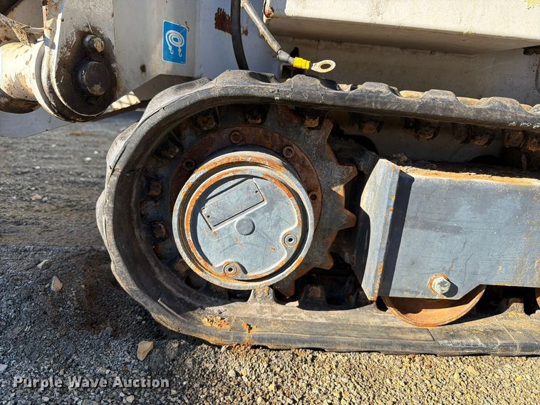 image for item YA5729 2019 IMER IMR 19 tracked boom lift