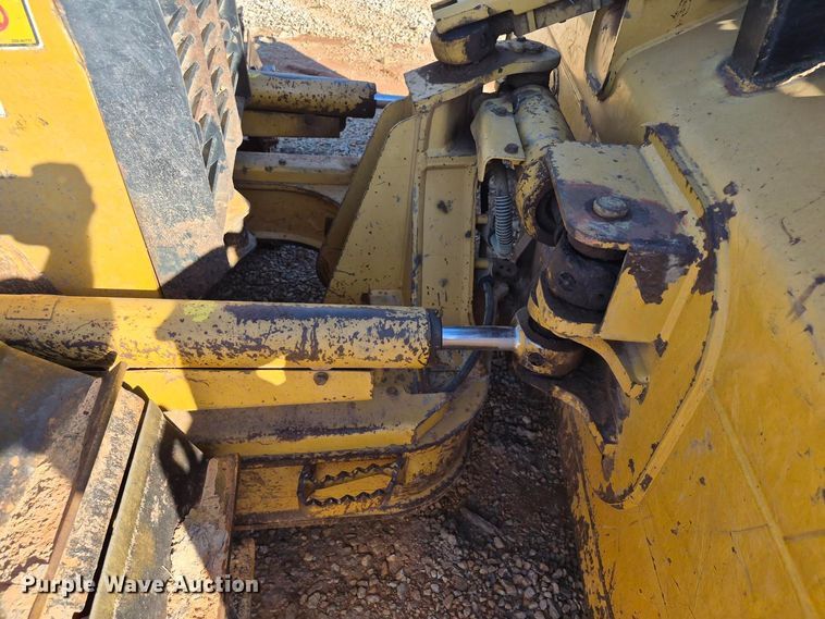 image for item YA5790 2008 Caterpillar D5K LGP dozer