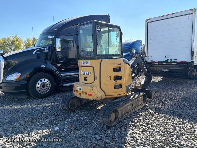 image for item YA5814 2016 John Deere 35G mini excavator