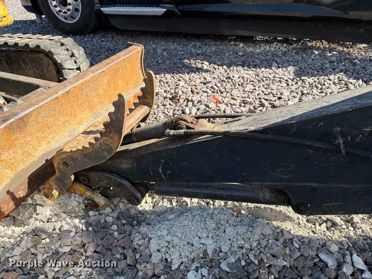 image for item YA5814 2016 John Deere 35G mini excavator