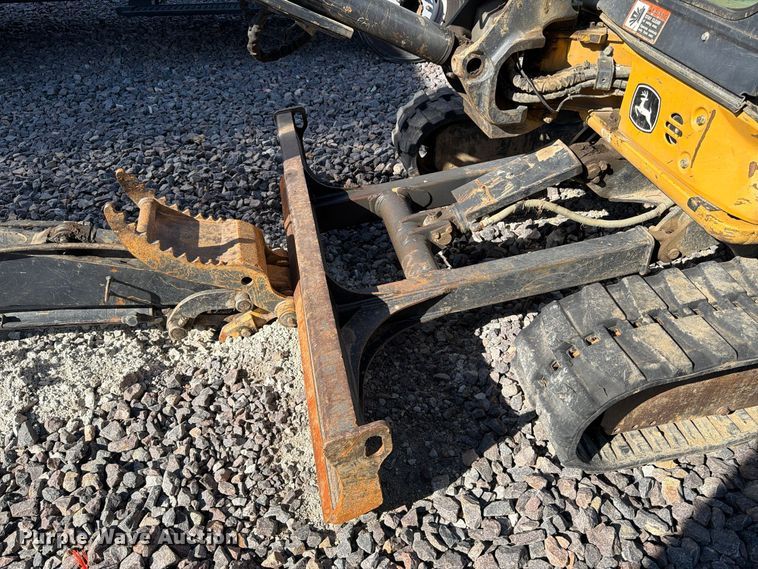 image for item YA5814 2016 John Deere 35G mini excavator