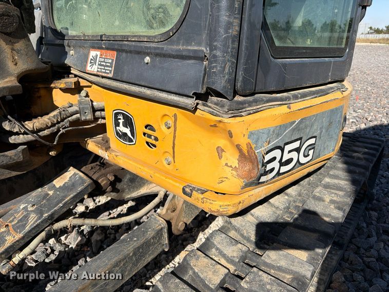 image for item YA5814 2016 John Deere 35G mini excavator