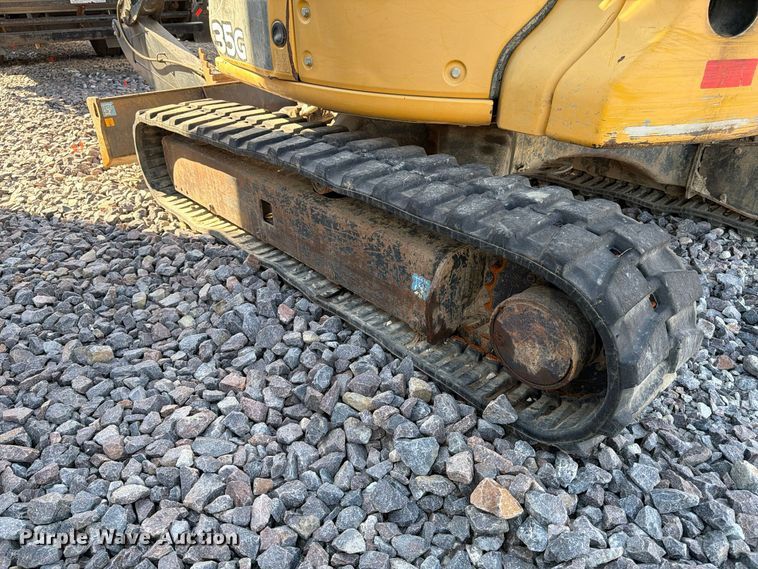 image for item YA5814 2016 John Deere 35G mini excavator