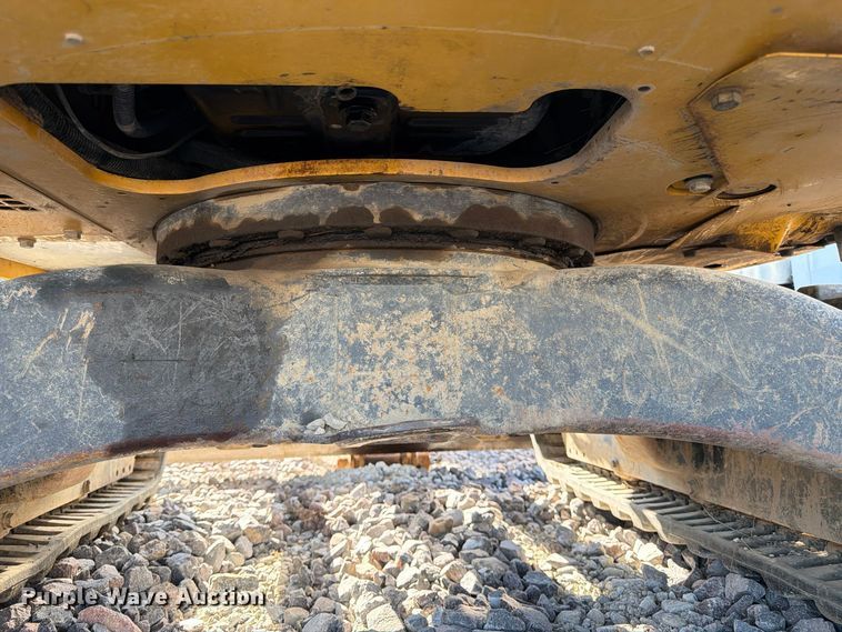 image for item YA5814 2016 John Deere 35G mini excavator