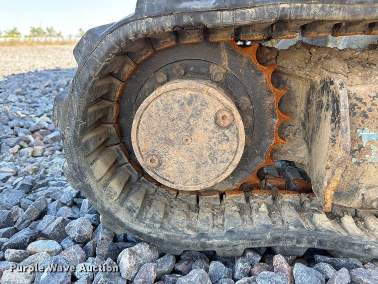image for item YA5814 2016 John Deere 35G mini excavator