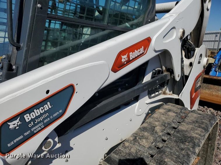 image for item YA5843 2024 Bobcat T650 tracked skid steer loader