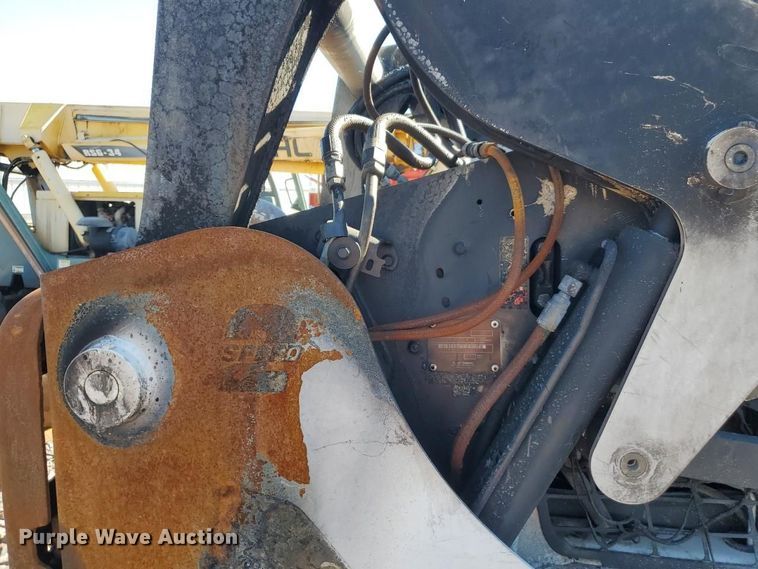image for item YA5843 2024 Bobcat T650 tracked skid steer loader