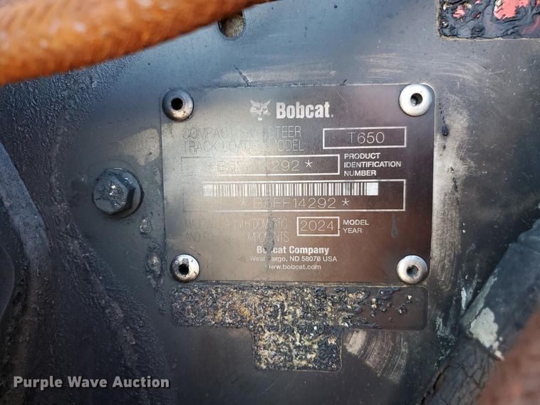 image for item YA5843 2024 Bobcat T650 tracked skid steer loader