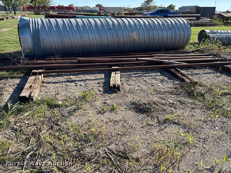 image for item AM9888 Approximately 17 pipes