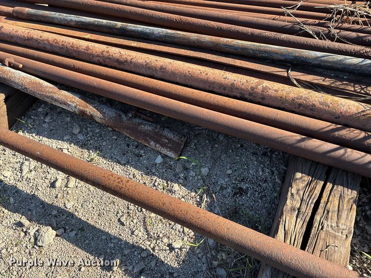 image for item AM9888 Approximately 17 pipes
