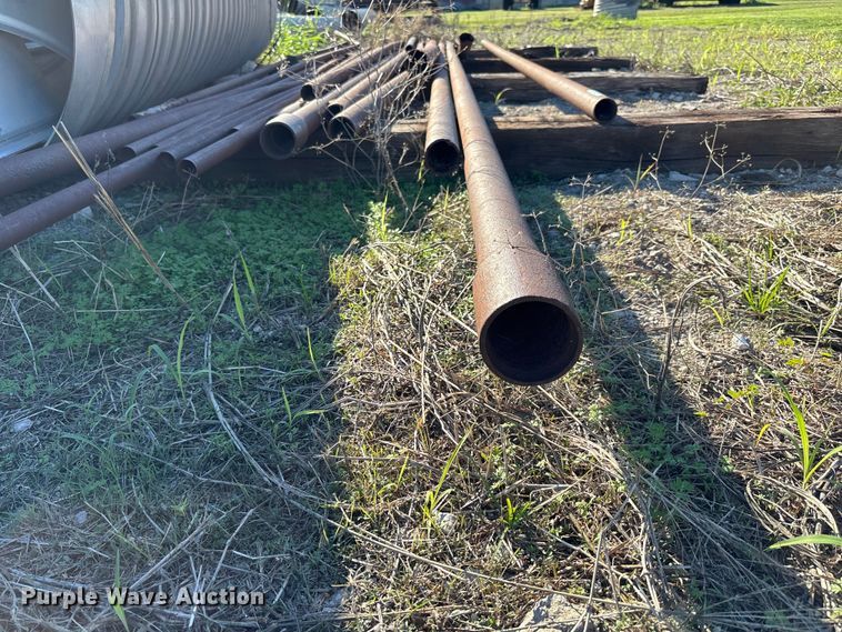 image for item AM9888 Approximately 17 pipes