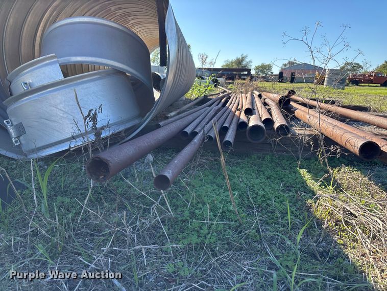 image for item AM9888 Approximately 17 pipes