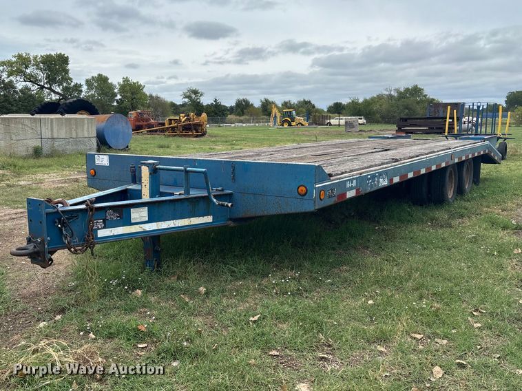 image for item DS2558 2001 Felling FT-24 equipment trailer