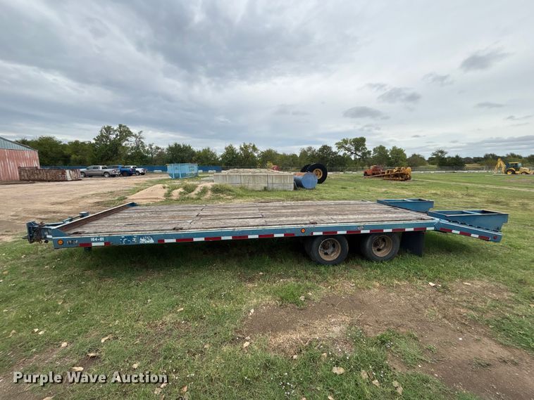 image for item DS2558 2001 Felling FT-24 equipment trailer