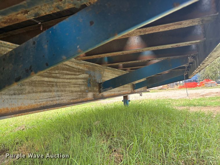 image for item DS2558 2001 Felling FT-24 equipment trailer
