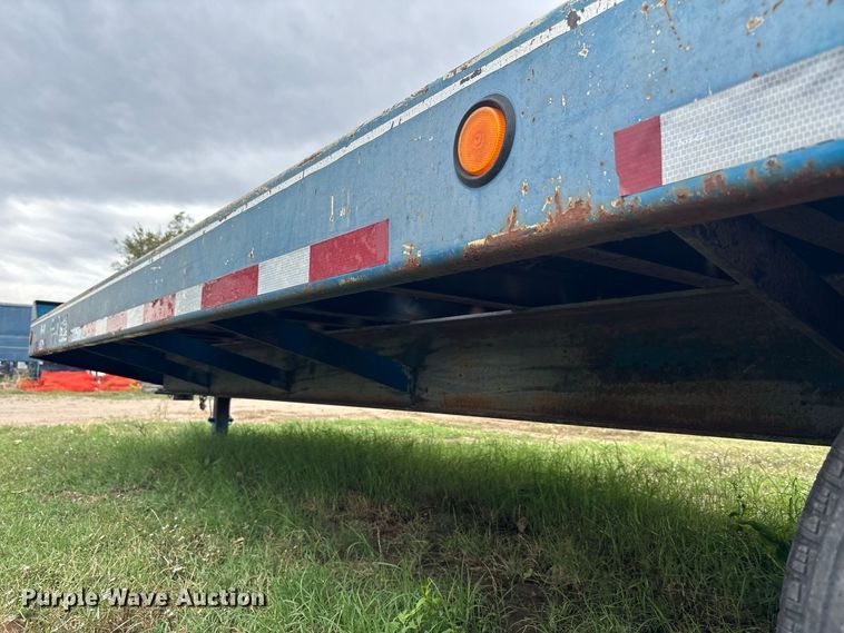 image for item DS2558 2001 Felling FT-24 equipment trailer