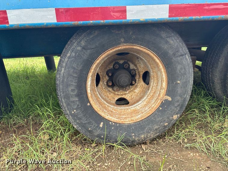 image for item DS2558 2001 Felling FT-24 equipment trailer